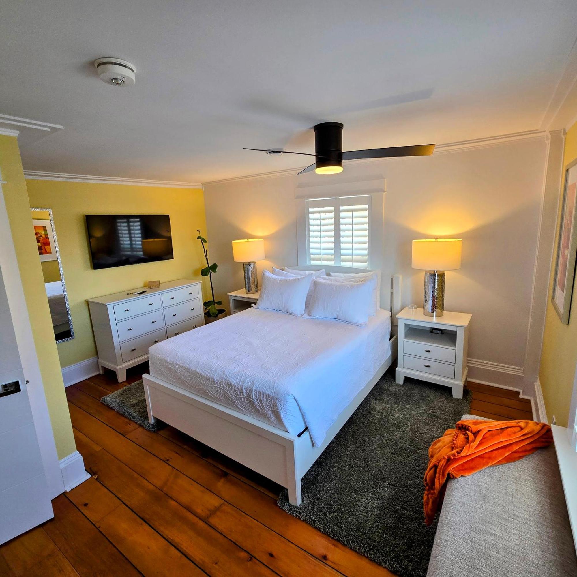The Royal Manor Inn Niagara-on-the-Lake Bagian luar foto
